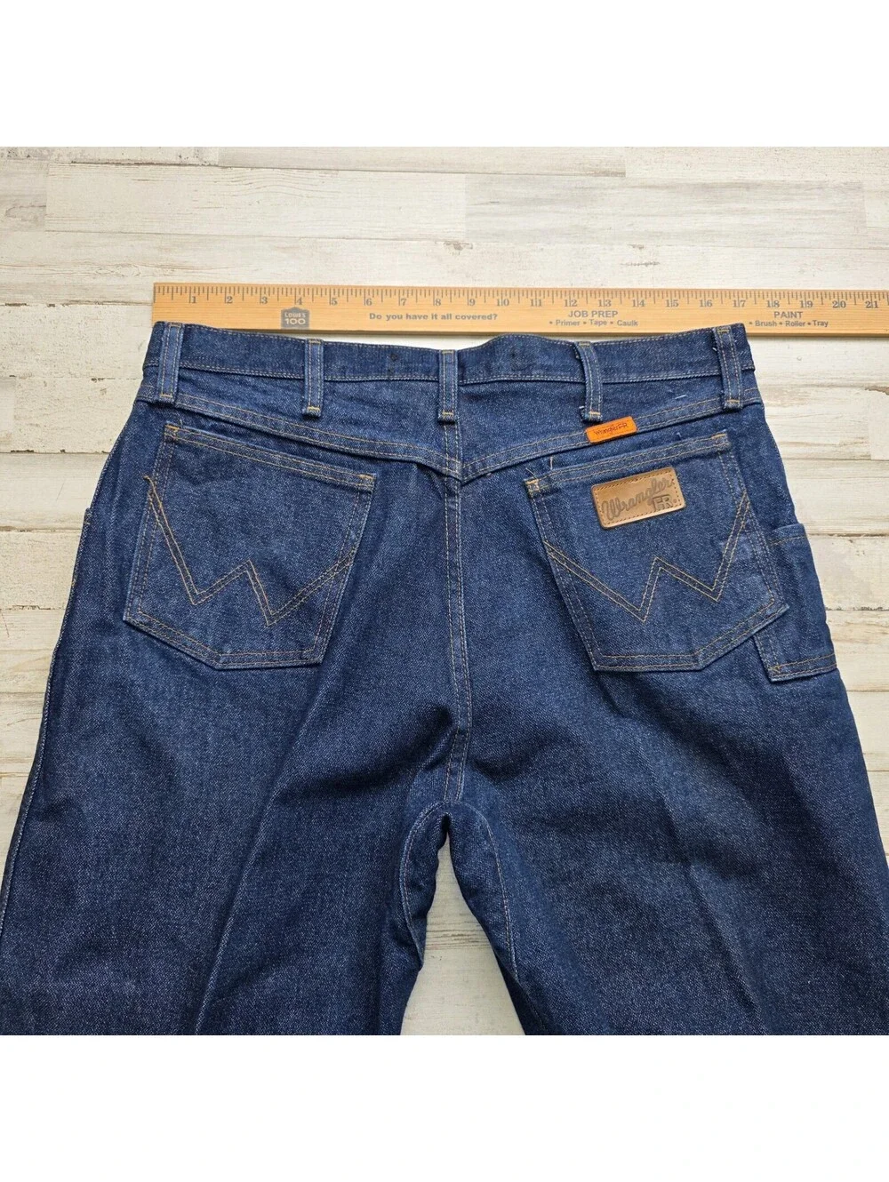 Wrangler FR Flame Resistant Relaxed Fit Jeans Mens 34x32 Blue Denim 10FR31MWZ